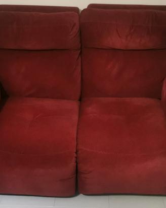 Divano biposto con doppio recliner