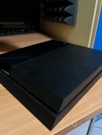 Ps4 500gb Perfetta + 10 giochi