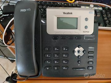 Telefono Yealink T21P E2