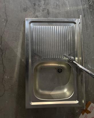 Lavandino acciaio inox