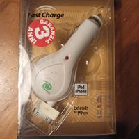 Caricatore Auto Retrattile ReTrak per iPod/iPhone