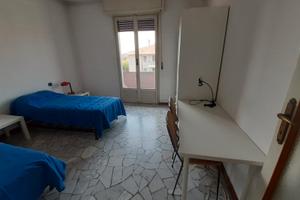 Trilocale arredato in zona Corvetto M3