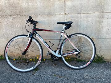 Bici corsa manubrio “dritto”