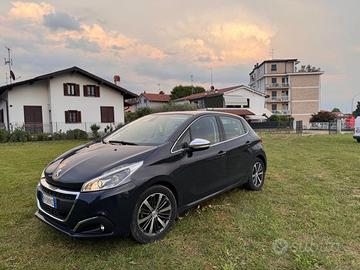 Peugeot 208 PureTech 68 5 porte Active