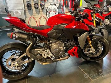 DUCATI Streetfighter V2 890 Streetfighter V2 S 890
