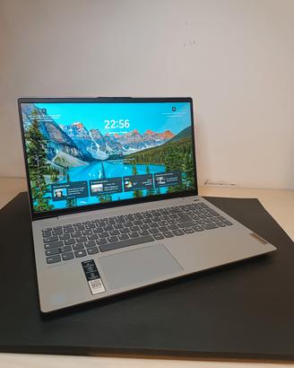 Lenovo IdeaPad 5 i7 / 8GB RAM / SSD 512GB  Ottime