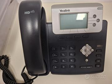 4 telefoni voip yealink sipt22p