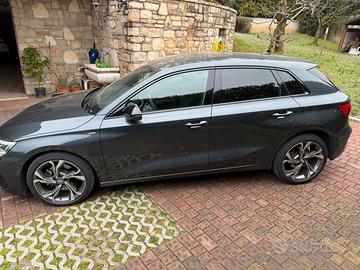 Audi A3 8Y SB 1.5 Tfsi MildHybrid Business Advance