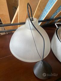 Lampadario in vetro spesso