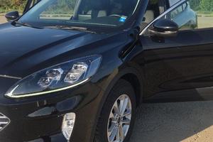 FORD KUGA FULL OPTIONAL COME NUOVA