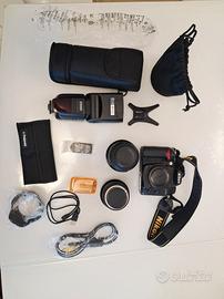 Nikon D7000 + 18-105 + macro + flash