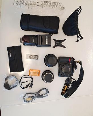 Nikon D7000 + 18-105 + macro + flash