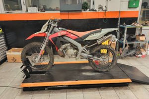 Aprilia rx 50 2 t enduro stradale