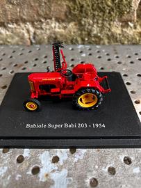 modellino trattore 