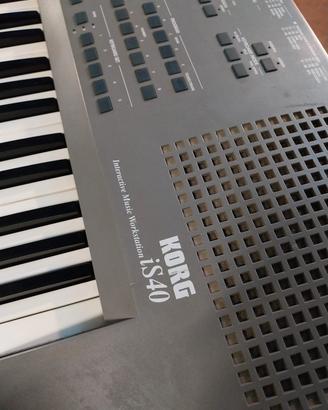 Korg Is40 Interactive (NOTA: DA REVISIONARE) 