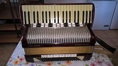 HOHNER ORGANOLA 140 BASSI