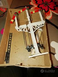 Segnale modellistico d'epoca da riparare