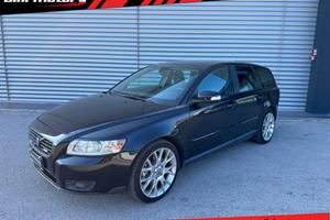 VOLVO V50 2.0 D cat R-Design OK NEOPATENTATI