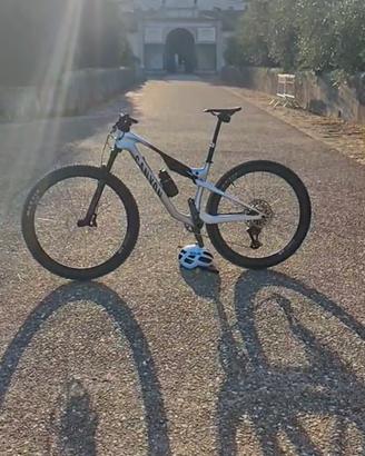 Canyon Lux Trail CF9