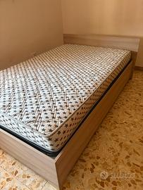 Letto e materasso una piazza e mezzo