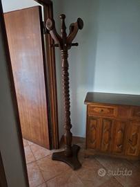 Attaccapanni in legno anni 70