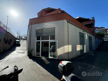 Immobile di 560 m² a Ciampino