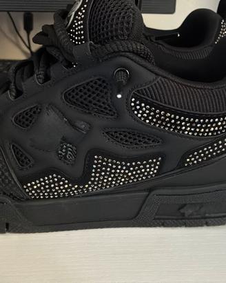 Scarpe con brillantini taglia 43