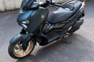 Yamaha X-Max 300 Tech Max