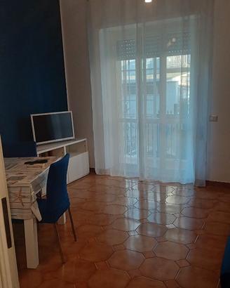 Agosto Anzio Colonia, 300 m. Mare, fino 7 posti