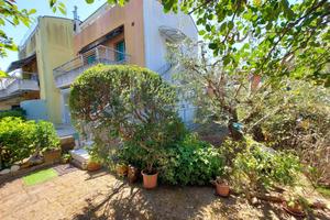 Villetta a schiera di 129 m² con 4 locali e box au