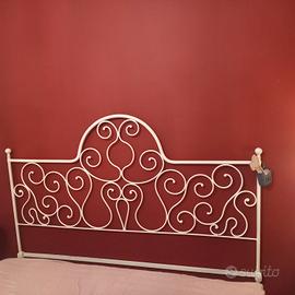 testata letto matrimoniale antica