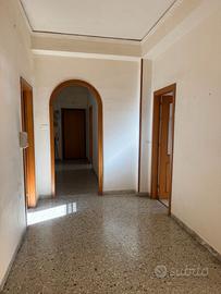 Ampio appartamento CASORIA CENTRO