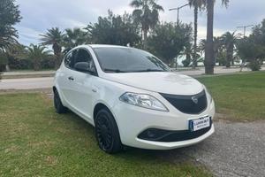 LANCIA Ypsilon 1.2 69 CV 5 porte Elefantino Blu