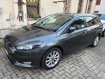 Ford Focus Station Wagon Focus SW 1.5 tdci Plus s&