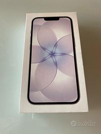 iPhone 17e 256 gb, bianco nuovo e mai utilizzato