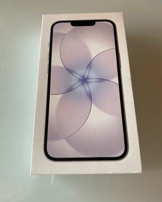 iPhone 17e 256 gb, bianco nuovo e mai utilizzato
