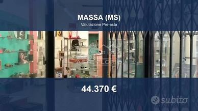 Immobile in asta di 88 m² a Massa