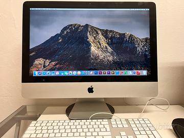 Apple iMac 21’’  2011