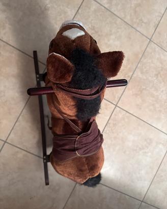 Cavallo a dondolo per bambini