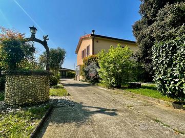 VILLA SINGOLA A SELVAZZANO DENTRO