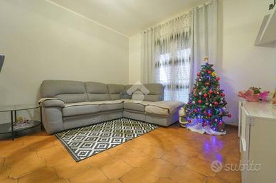 4 LOCALI A GAMBETTOLA