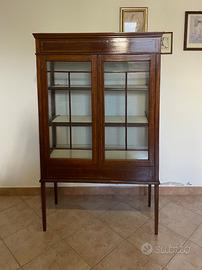Vetrina d’antiquariato inglese 1800/1900