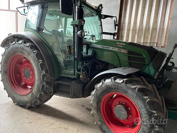 Trattore fendt 211 vario