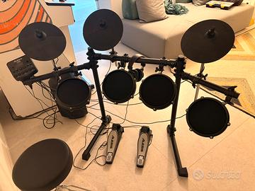 Batteria elettronica Alesis completa!