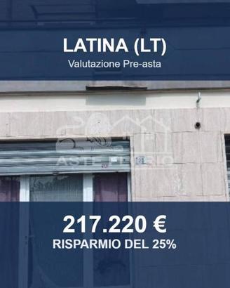 Immobile in asta di 176 m² a Latina