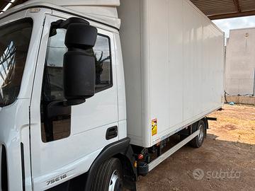 Iveco Eurocargo 75e16 cassa e sponda caricatrice