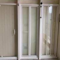 Cabine doccia. Fino ad esaurimento scorte