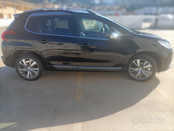 PEUGEOT 2008 1,6 diesel