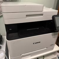 Stampante laser multifunzione colori