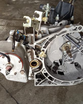 CAMBIO E DIFFERENZIALE FIAT DUCATO 2,8 JTD 4X4 ANN